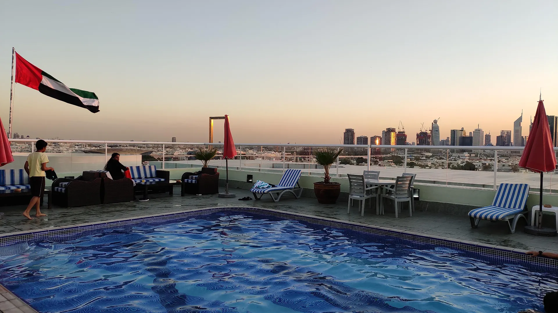 Wescott Plaza Hotel Apartments Llc Formerly West Zone Plaza Hotel Apts Dubai 4*,