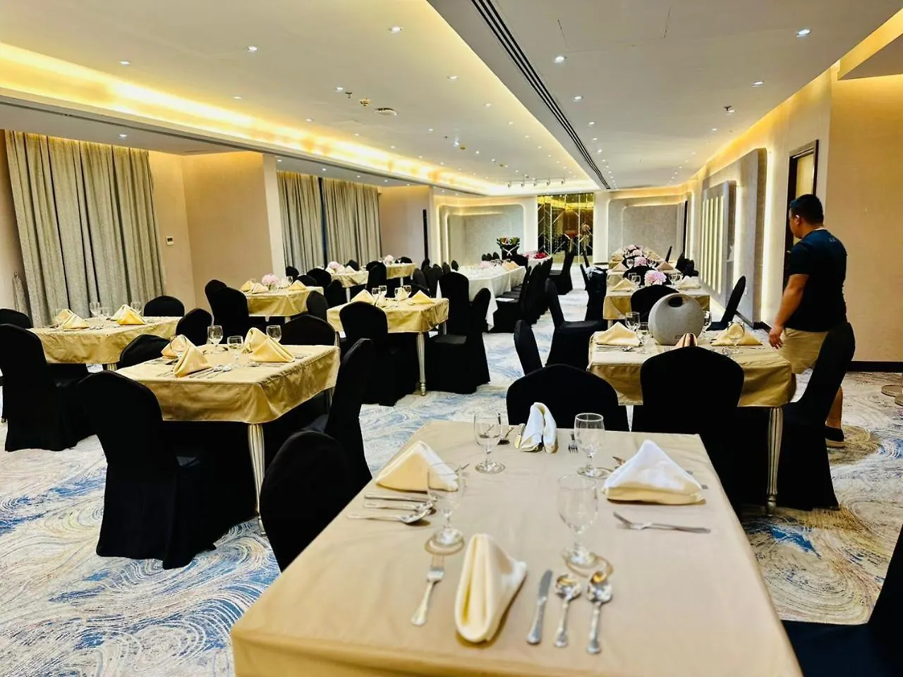 Aparthotel Wescott Plaza Hotel Apartments Llc Formerly West Zone Plaza Hotel Apts Dubai