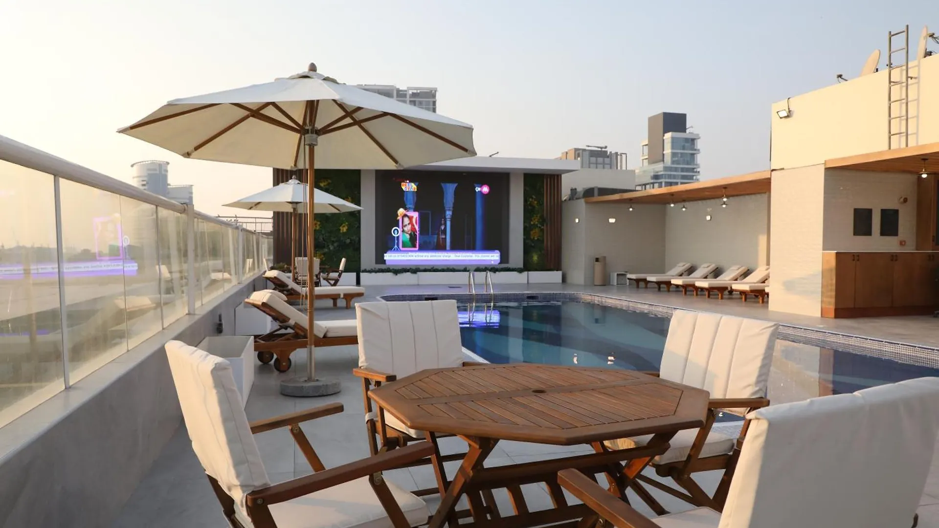 **** Aparthotel Wescott Plaza Hotel Apartments Llc Formerly West Zone Plaza Hotel Apts Dubai United Arab Emirates